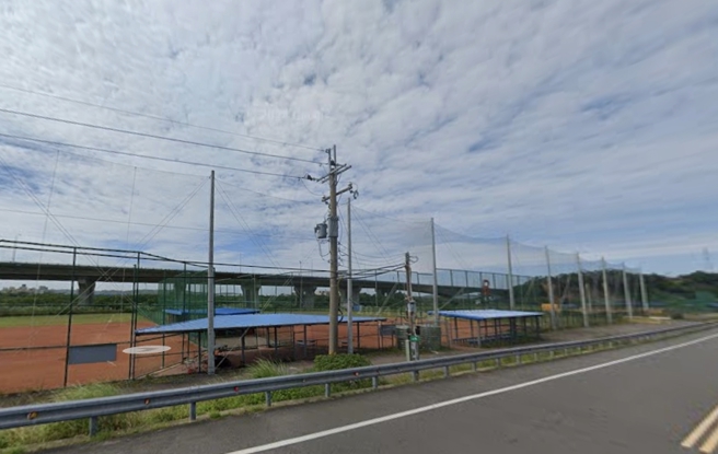 台灣新聞通訊社-苗栗燈會擬封頭屋棒球場8個月 球隊訓練受影響 鍾東錦回應了