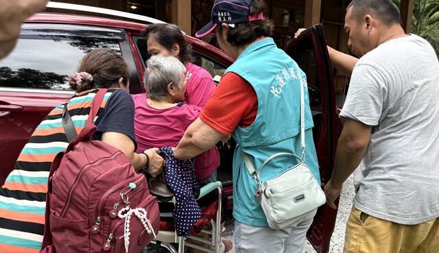 台灣新聞通訊社-花蓮萬里溪堰塞湖蓄水警戒 花蓮啟動保全戶預防性撤離