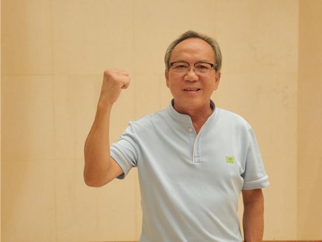 台灣新聞通訊社-雲林縣府民政處長將辭官披藍袍選西螺鎮長 挑戰綠營