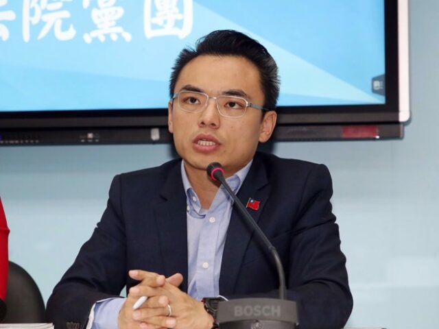台灣新聞通訊社-揭新加坡「女性不用鞭刑」原因 洪孟楷：有不可逆的傷害