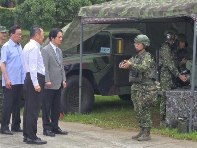 台灣新聞通訊社-關指部無人機中隊下月成軍　賴清德喊：打造更具韌性的國防體系
