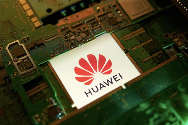 台灣新聞通訊社-算力翻倍、一年一代！華為全新昇騰950DT晶片8月報到