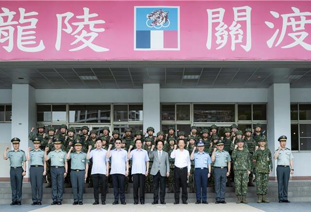 台灣新聞通訊社-關指部將成立無人機中隊 賴清德：不會放棄被刪減的國防特別預算