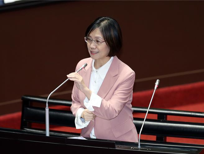 台灣新聞通訊社-在野推軍公教調薪掛勾通膨 CPI成長破3%就調薪