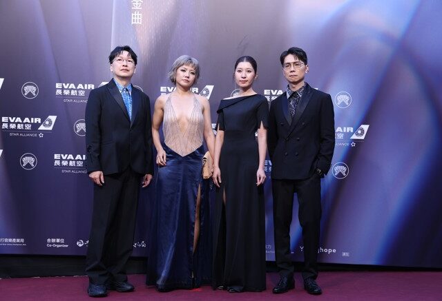台灣新聞通訊社-金曲37》春麵樂隊女主唱「深V到肚子」！辣露長輩爭3獎