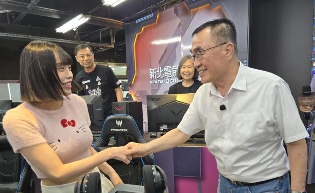 台灣新聞通訊社-幕後》戰新北陷「領先卻甩不開」僵局    一席「父子對話」成李四川定心丸