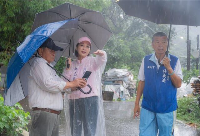台灣新聞通訊社-雙柯P高雄合體因暴雨破局！ 柯志恩、賴瑞隆同調「救災優先」