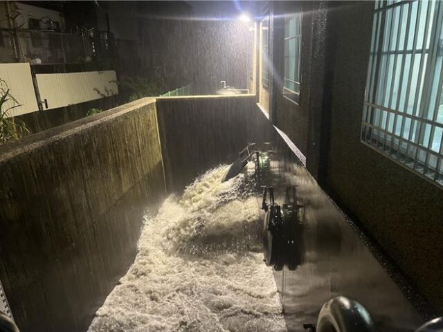 台灣新聞通訊社-台南三爺宮溪整治後水位仍瀕臨界點 黃偉哲：盡一切方式治水