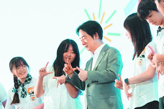 台灣新聞通訊社-賴談陸社群App影響「會把中國當好人」 葉元之打臉雙標