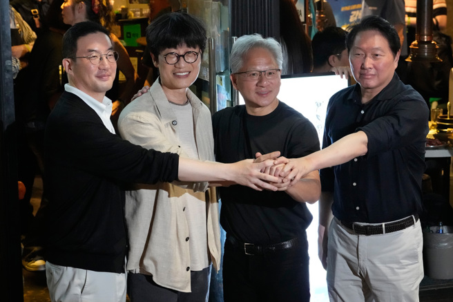 台灣新聞通訊社-黃仁勳會韓企AI三巨頭晚餐 他「刷臉付帳」把握絕佳舞台