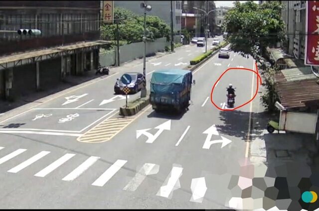 台灣新聞通訊社-口水直流還想騎上路！  警壓制毒駕男竟查出5案在身