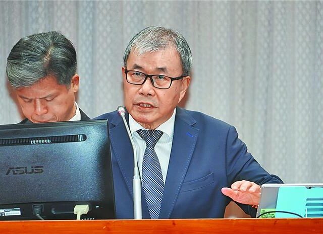 台灣新聞通訊社-假生病真輔選？立委爆鄭英耀裝病跑行程 教育部火速回應