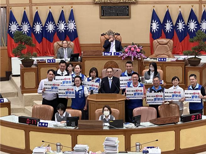 台灣新聞通訊社-新北敬老愛心卡砸60億!點數600起跳 採「分階段、穩健推動」