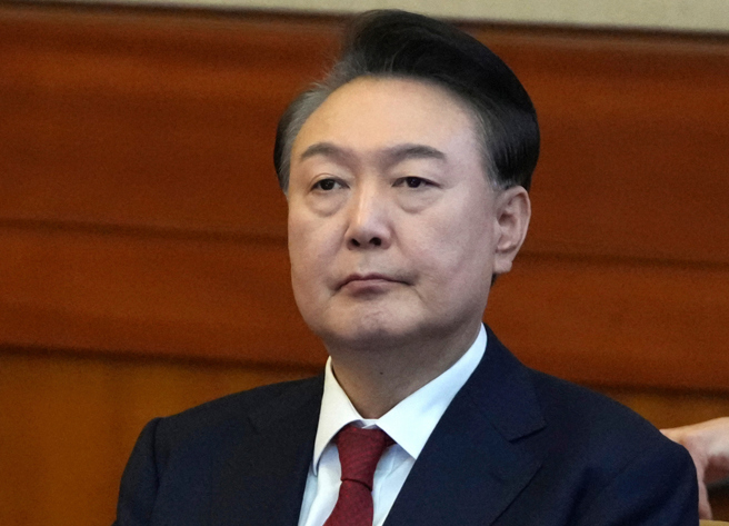 台灣新聞通訊社-青鳥狂洗「尹錫悅是對的」？粉專打臉：綠到挺戒嚴真噁