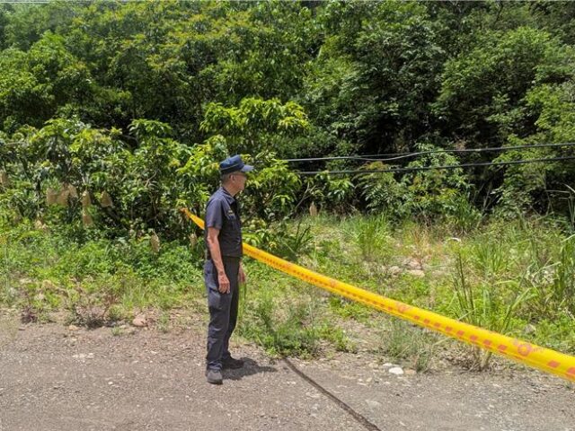 台灣新聞通訊社-高雄六龜驚傳命案！老翁疑中彈身亡 車內留有獵槍