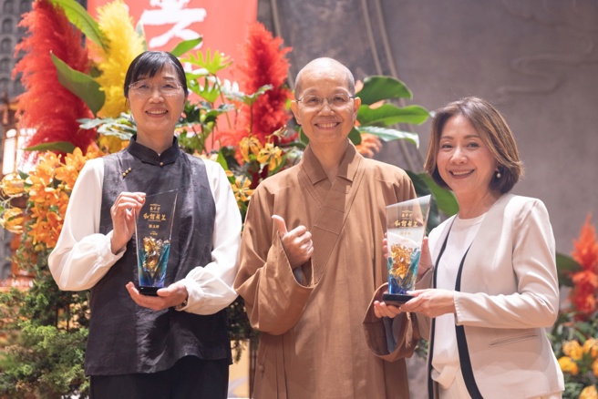 台灣新聞通訊社-惠中寺未來與希望講座 陳玉婷、魏幸怡談「款待—請坐、奉茶」