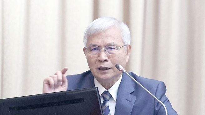 台灣新聞通訊社-楊金龍還原「就到這裡」原意！曝2理事主張升息 原因是通膨
