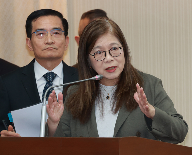 台灣新聞通訊社-管碧玲喊「海巡在 主權就在」 趙少康轟根本廢話：實際作為到底是什麼？