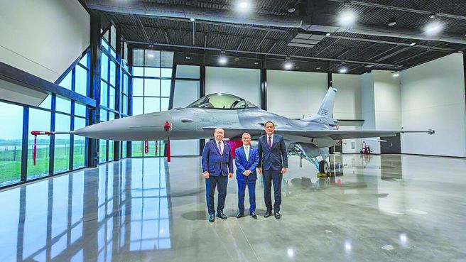 台灣新聞通訊社-今年要來66架F-16？ 董智森：不要再騙了