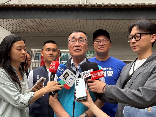 台灣新聞通訊社-李四川用台語唸「三重」遭攻擊 吳子嘉嗆無聊 獻策1奇招
