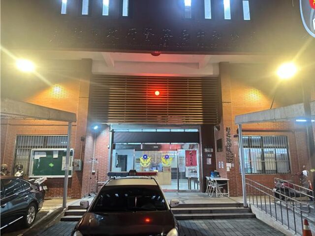 台灣新聞通訊社-中和警連上17小時班猝逝 同仁募款助老父妻兒度難關