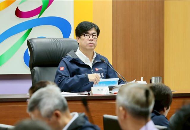 台灣新聞通訊社-教師墜樓震撼教育界 高雄推「溝通先行」機制防衝突惡化