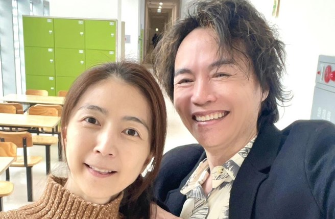 台灣新聞通訊社-本土劇男星宣布愛女錄取台大資管！嗨喊「歹竹出好筍」吐心中願望