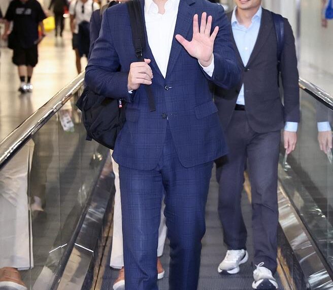台灣新聞通訊社-沈伯洋急拋「剉冰論」將蔣萬安一軍?學者搖頭:另類助威