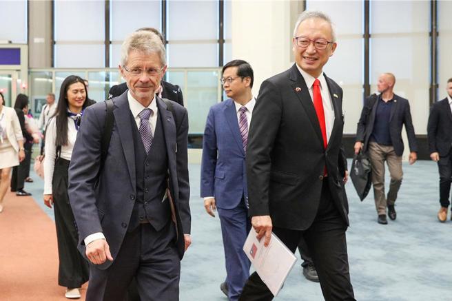 台灣新聞通訊社-捷克參議院議長訪台 外交部喊「挺台好友」 方恩格揭殘酷真相