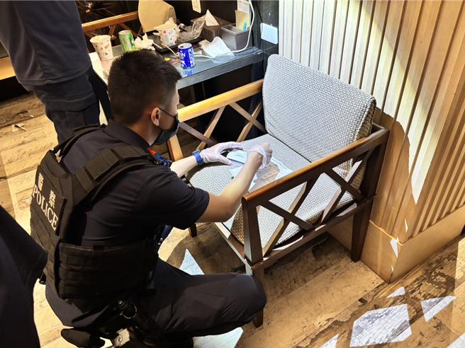 台灣新聞通訊社-高雄鳳山摩鐵1男猝逝房內!現場發現毒品死因待查