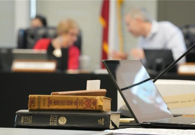 台灣新聞通訊社-聖經成德州公立學校指定閱讀書目 2030上路逾500萬學子受影響