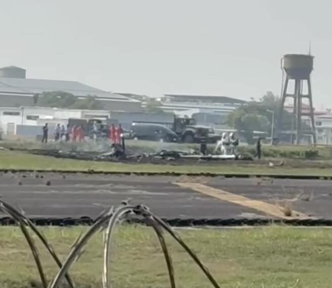 台灣新聞通訊社-T-34教練機失事2飛官殉職 柯志恩、賴瑞隆痛心發聲