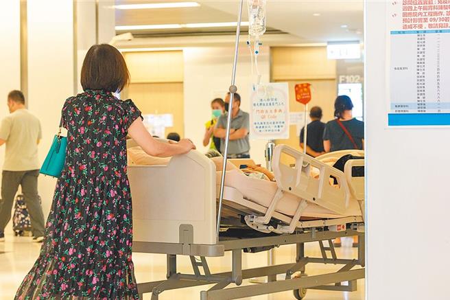 台灣新聞通訊社-住院不怕沒人照顧！全台逾8000床整合照護 月付最高1050元