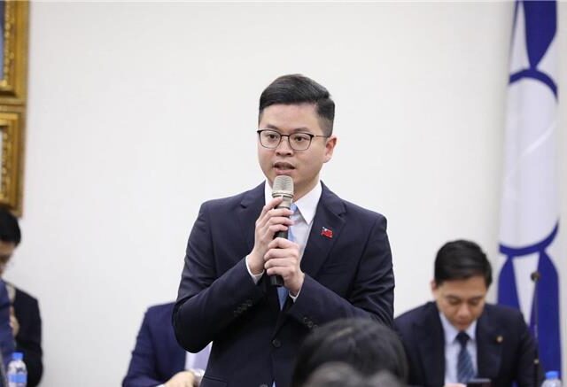 台灣新聞通訊社-數發部承諾跳票！凌濤怒轟：帳號沒解封、預算該歸零