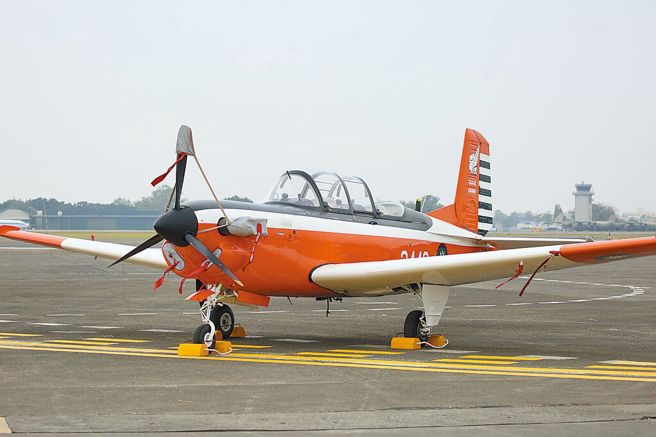 台灣新聞通訊社-40年帶走12名飛官！T-34C教練機歷年失事紀錄曝光