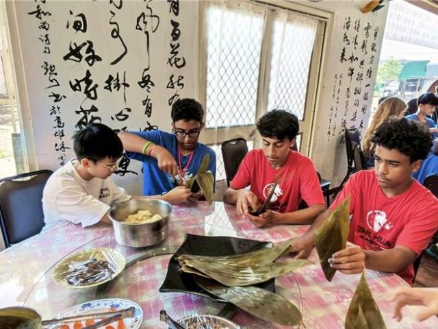 台灣新聞通訊社-太平洋兩岸共譜多語樂章 美國英華學院與高雄南隆國中締結姊妹校