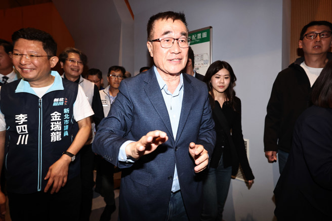台灣新聞通訊社-憶李四川任高市副市長表現 杏仁哥籲新北市民要留住他