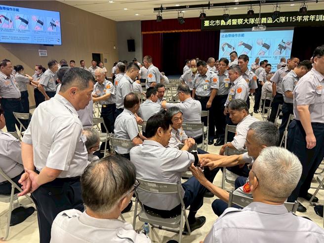 台灣新聞通訊社-北市義警「升級打怪」！ 無人機、止血帶、災害應變一次練
