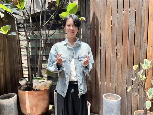 台灣新聞通訊社-獨家》首位韓星！旼佑現身雲林15年鐵粉婚禮「邀約過程曝」 愛上台式辦桌狂嗑到最後一道