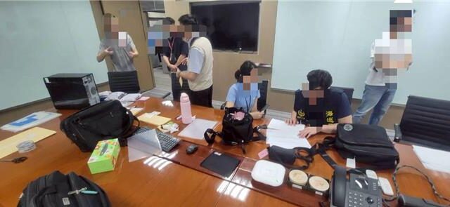台灣新聞通訊社-涉走私輝達高階晶片  美超微、青雲科技、是方電訊遭搜索