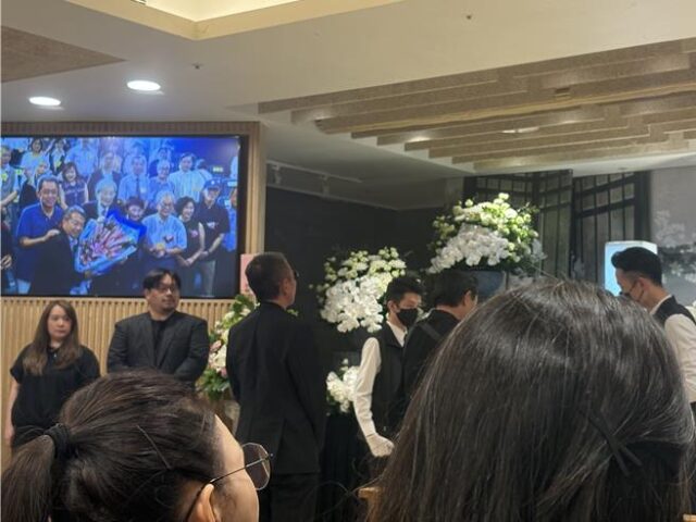 台灣新聞通訊社-鈕承澤假釋出獄後首現身！吳功告別式列義弟上香