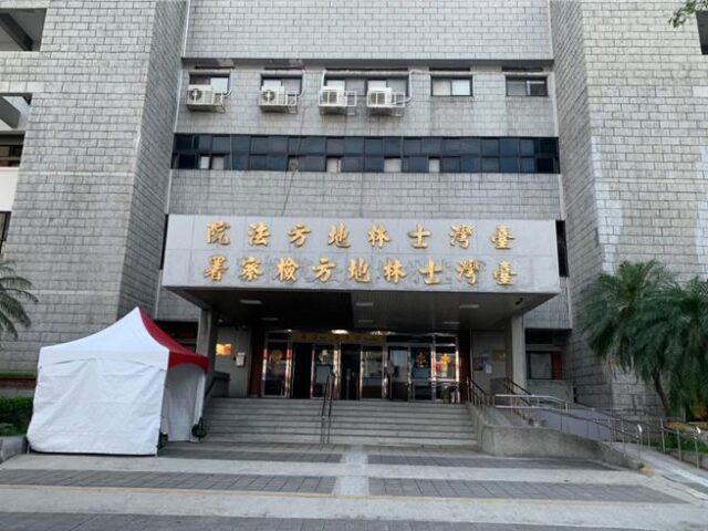 台灣新聞通訊社-販售4件朱銘木雕贗品賣160萬   前主播楊中化判刑4個月