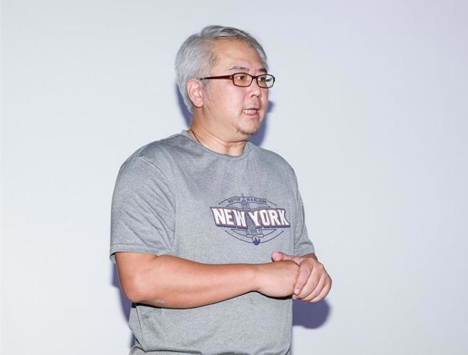 台灣新聞通訊社-PO文批前中將張延廷「垃圾」 《國際橋牌社》導演挨告獲不起訴
