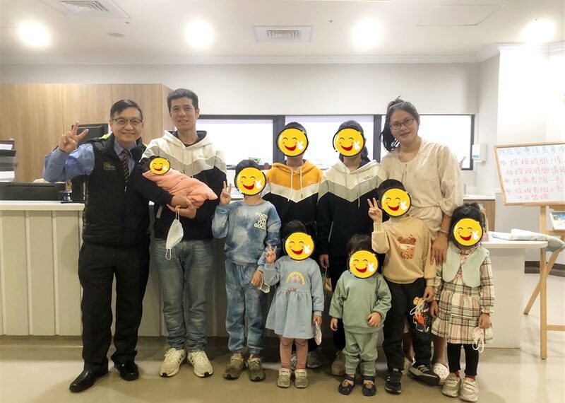 台灣新聞通訊社-台中36歲「8寶媽」自然產懷第9胎 夫妻「還想再生」原因曝:會繼續努力