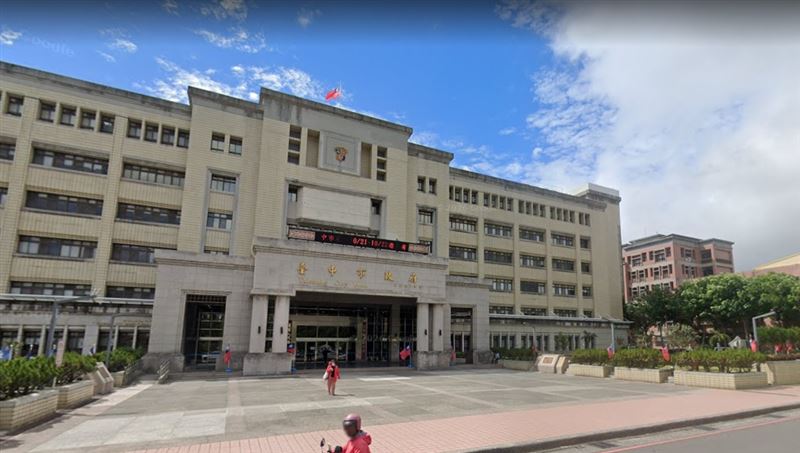 台灣新聞通訊社-台中2歲童遭虐「警早寫脆弱家庭通報」家防甩鍋「非危急、個案轉台南」