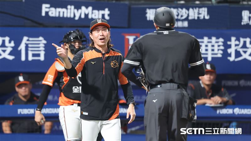 台灣新聞通訊社-中職／王建民罕見失控？「更火爆」的餅總秒懂原因　笑：我都躲起來發怒