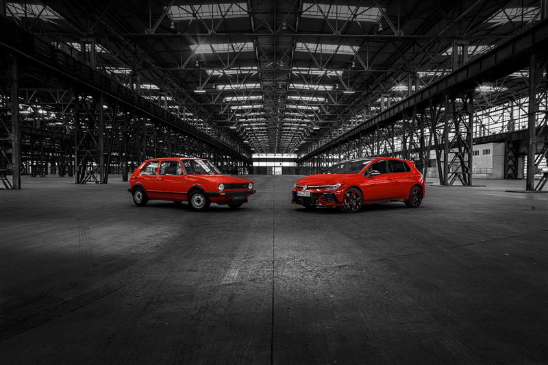 台灣新聞通訊社-怎能不愛車/鋼砲迷不能錯過 Golf GTI 50週年紀念版限量導入