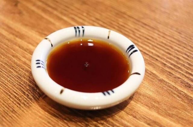 台灣新聞通訊社-免費按摩變陷阱！逾20家養生館專挑長者 用醬油裝洗腸排毒騙光積蓄