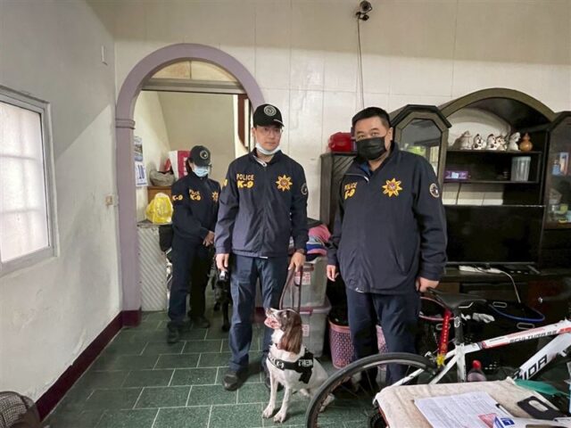 台灣新聞通訊社-自己愛健身卻害社會⋯新竹檳榔攤藏毒工廠！他邊練「大肌肌」邊搞毒