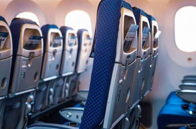台灣新聞通訊社-搭機為何一堆人愛點薑汁汽水？專家揭「在高空變好喝」關鍵